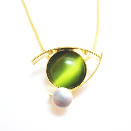 Crono Design Necklace - Lime Green Goldplated "eye" - Click Image to Close